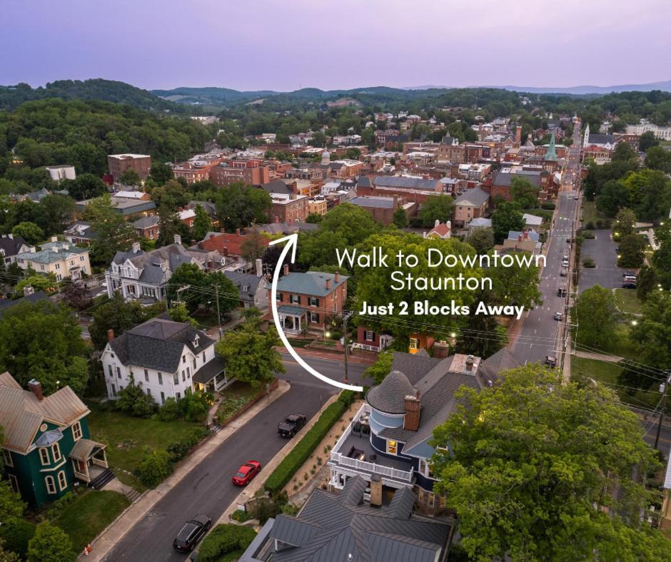 The Historic Berkeley Place Staunton Rom bilde