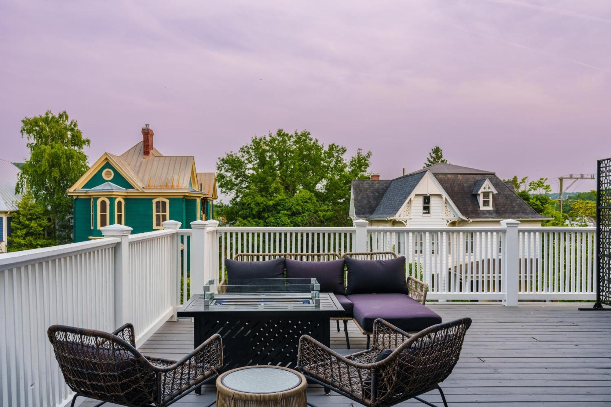 The Historic Berkeley Place Staunton Rom bilde