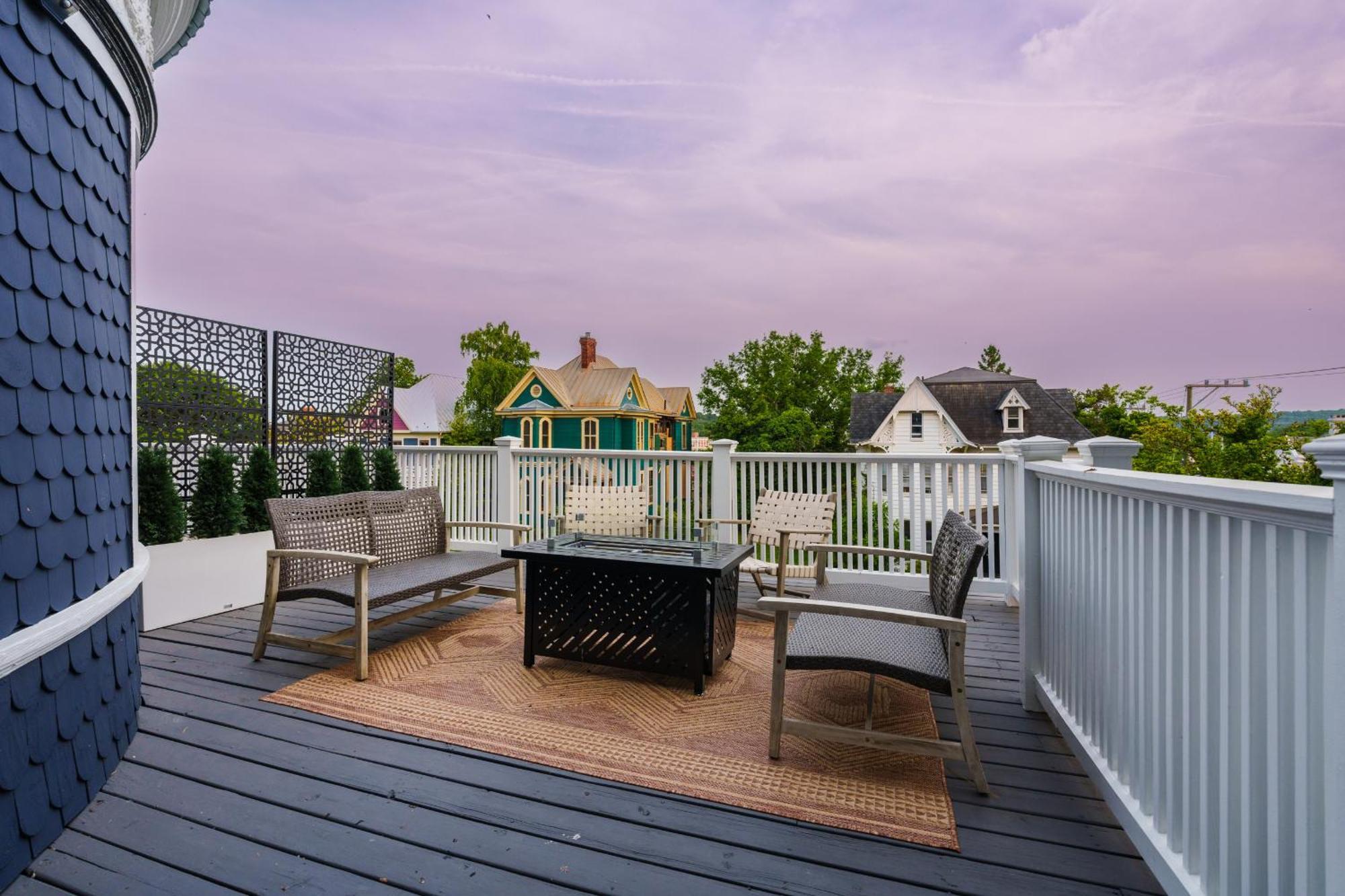 The Historic Berkeley Place Staunton Rom bilde